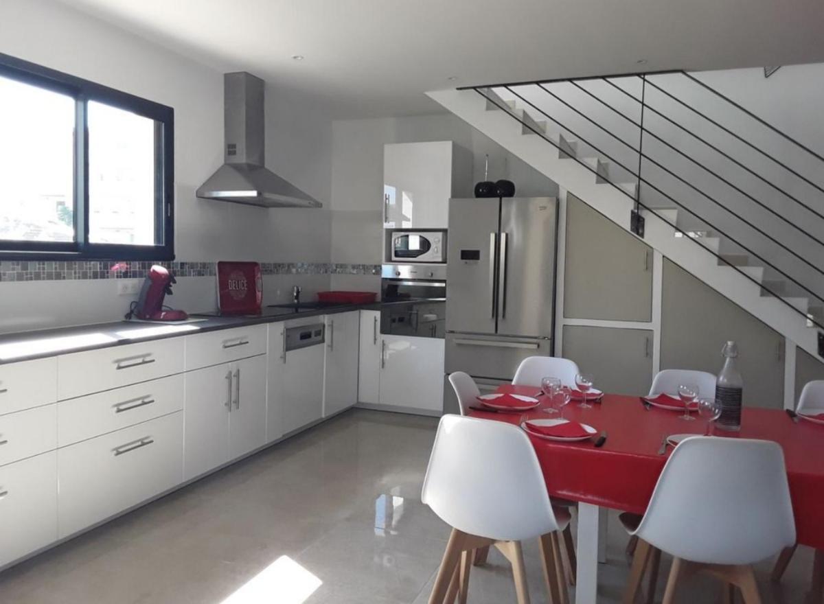 Villa En Bord De Plage セット エクステリア 写真